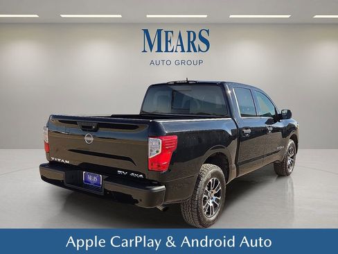 Used 2023 Nissan Titan SV image 6