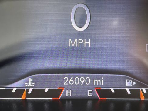 Used 2022 Jeep Cherokee Latitude Lux FWD image 21