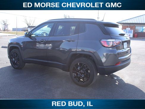Used 2024 Jeep Compass Latitude w/ Convenience Group image 14