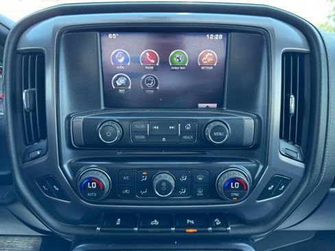 Used 2015 GMC Sierra 2500 SLE AWD/4WD image 21