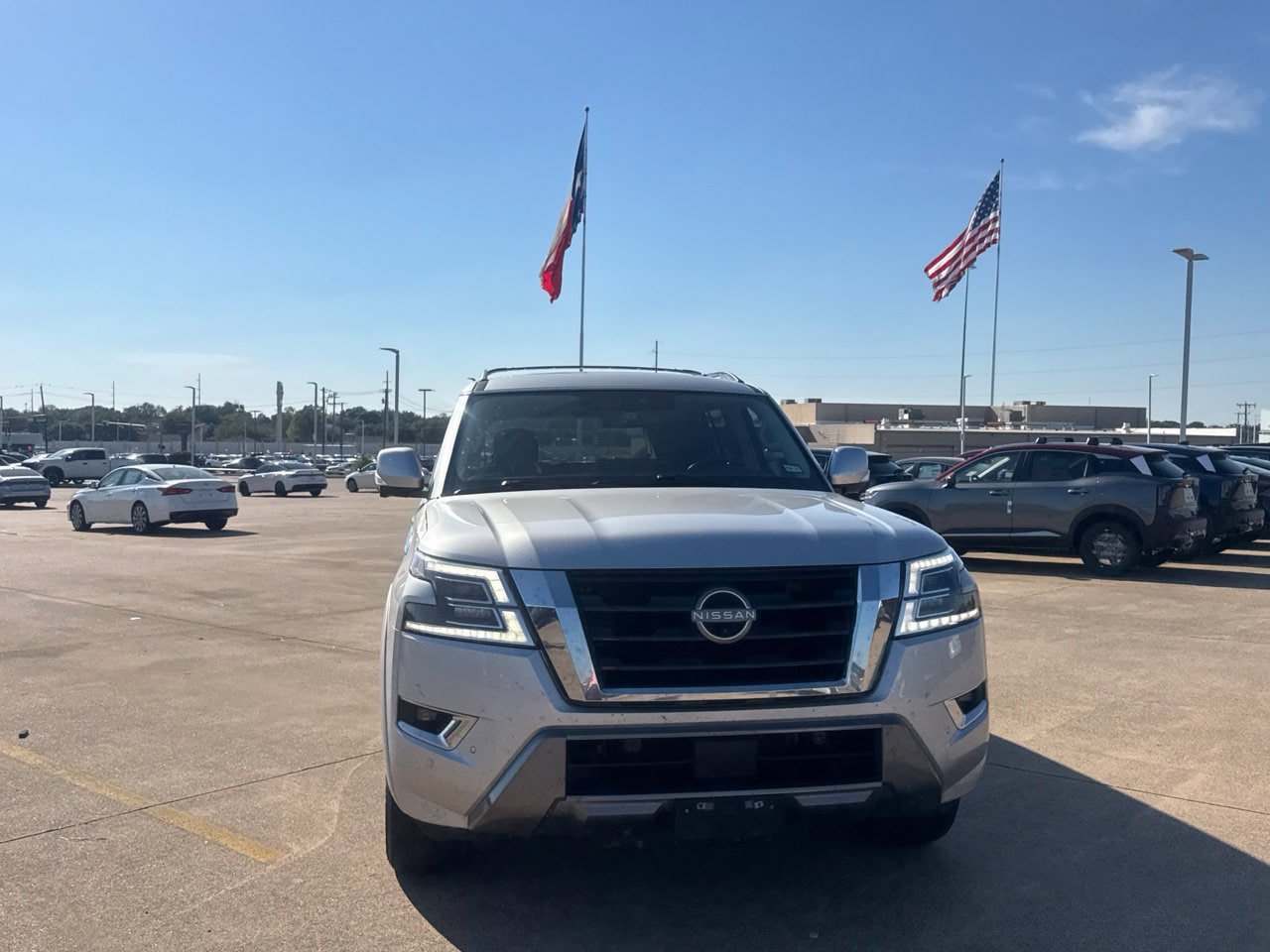 Certified 2023 Nissan Armada SL w/ Captain's Chairs Package AWD/4WD image 5