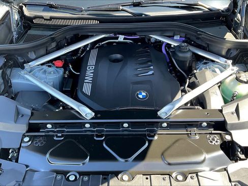 New 2026 BMW X5 xDrive40i w/ M Sport Package image 16