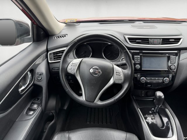 Used 2015 Nissan Rogue SL w/ SL Premium Package AWD/4WD image 12