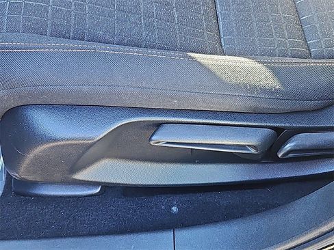 Certified 2024 Honda HR-V Sport image 18