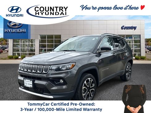 Used 2022 Jeep Compass Limited image 1