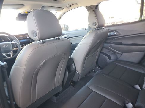 New 2026 Chevrolet Trax ACTIV w/ Sunroof Package image 10