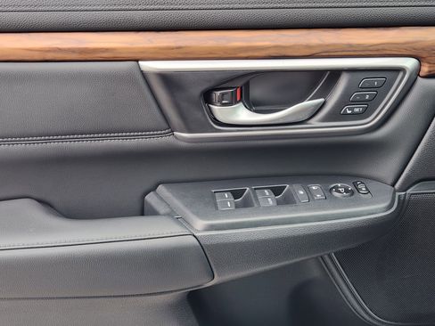 Certified 2020 Honda CR-V Touring image 22