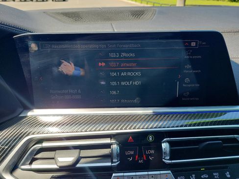 Used 2023 BMW X5 M50i w/ Climate Comfort Package AWD/4WD image 18