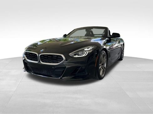 Used 2025 BMW Z4 sDrive30i RWD image 2