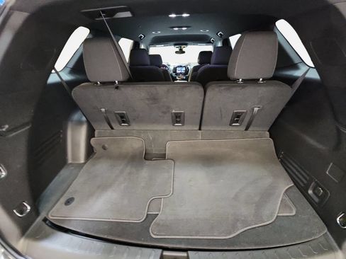 Certified 2023 Chevrolet Traverse LT AWD/4WD image 26