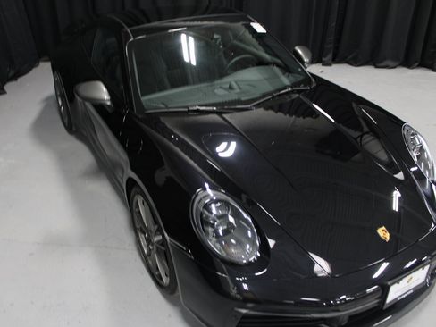 Certified 2024 Porsche 911 Carrera T image 15