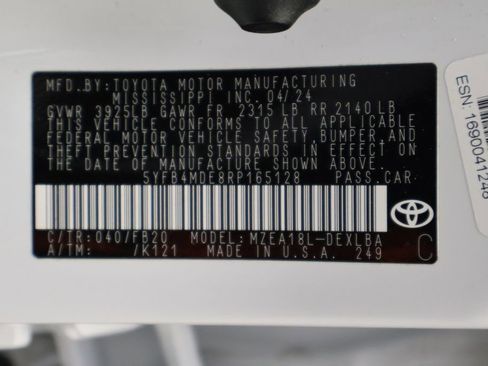 Certified 2024 Toyota Corolla LE w/ LE Convenience Package image 17