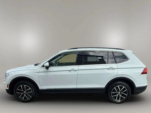 Used 2021 Volkswagen Tiguan SE AWD/4WD image 9