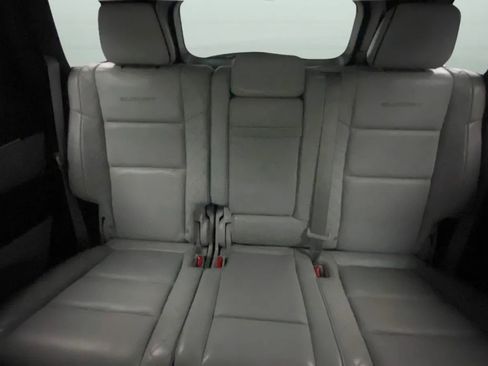 Used 2017 Jeep Grand Cherokee Summit AWD/4WD image 18