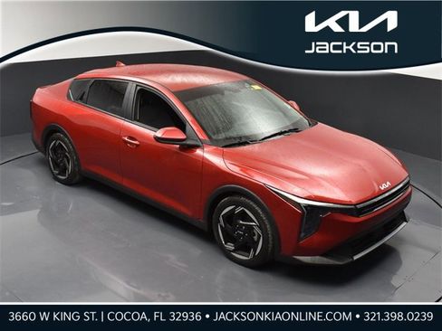 Certified 2025 Kia K4 EX image 1