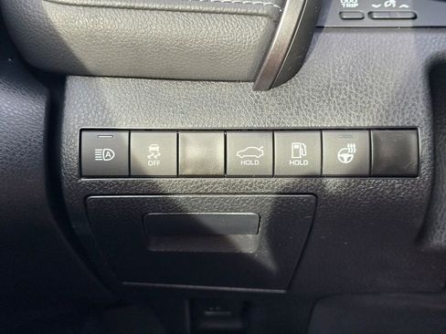 Used 2023 Toyota Camry XSE image 17