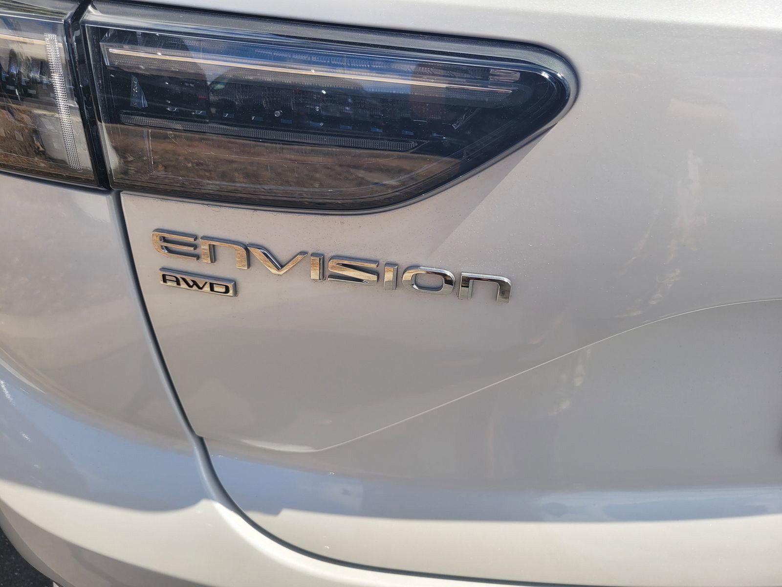 Used 2024 Buick Envision Avenir AWD/4WD image 6