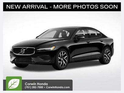 Used 2020 Volvo S60 T6 Momentum