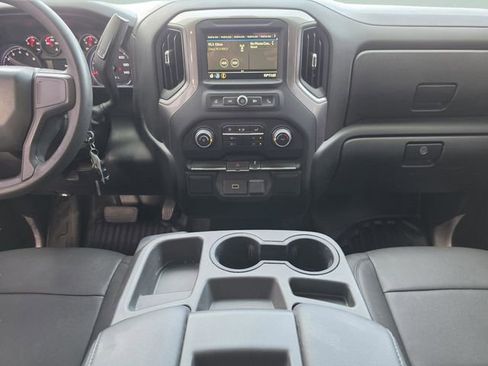 Used 2019 Chevrolet Silverado 1500 W/T w/ Trailering Package AWD/4WD image 17