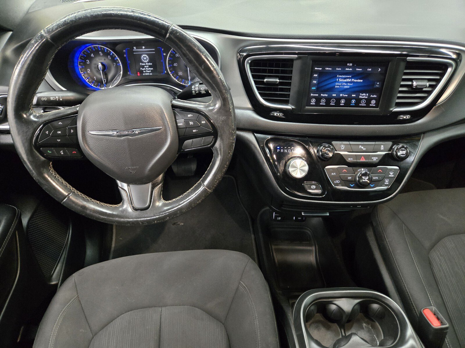 Used 2019 Chrysler Pacifica Touring Plus w/ S Appearance Package FWD image 10