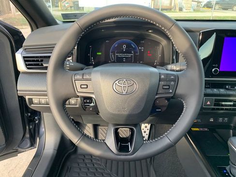 New 2026 Toyota Camry SE FWD image 25