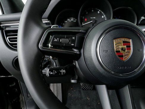 Certified 2026 Porsche Macan Turbo AWD/4WD image 10