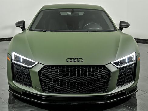 Used 2017 Audi R8 V10 plus AWD/4WD image 4