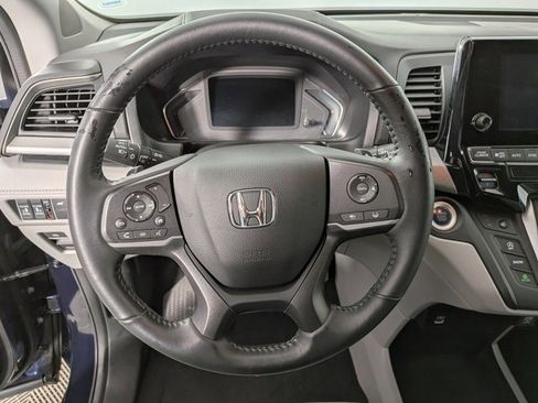 Used 2023 Honda Odyssey EX-L image 19