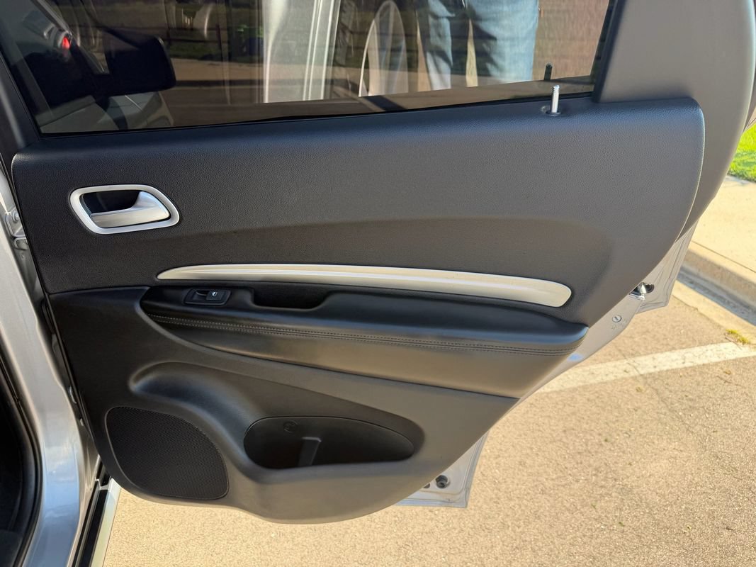Used 2019 Dodge Durango SXT w/ Trailer Tow Group IV AWD/4WD image 19