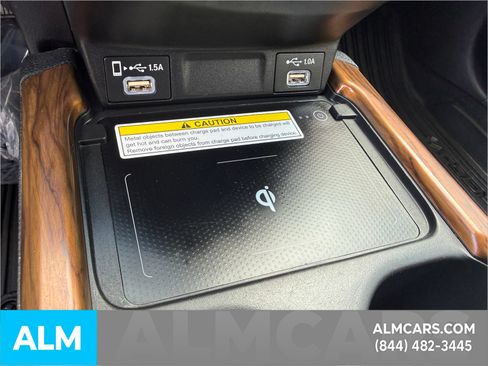 Used 2021 Honda CR-V Touring image 22
