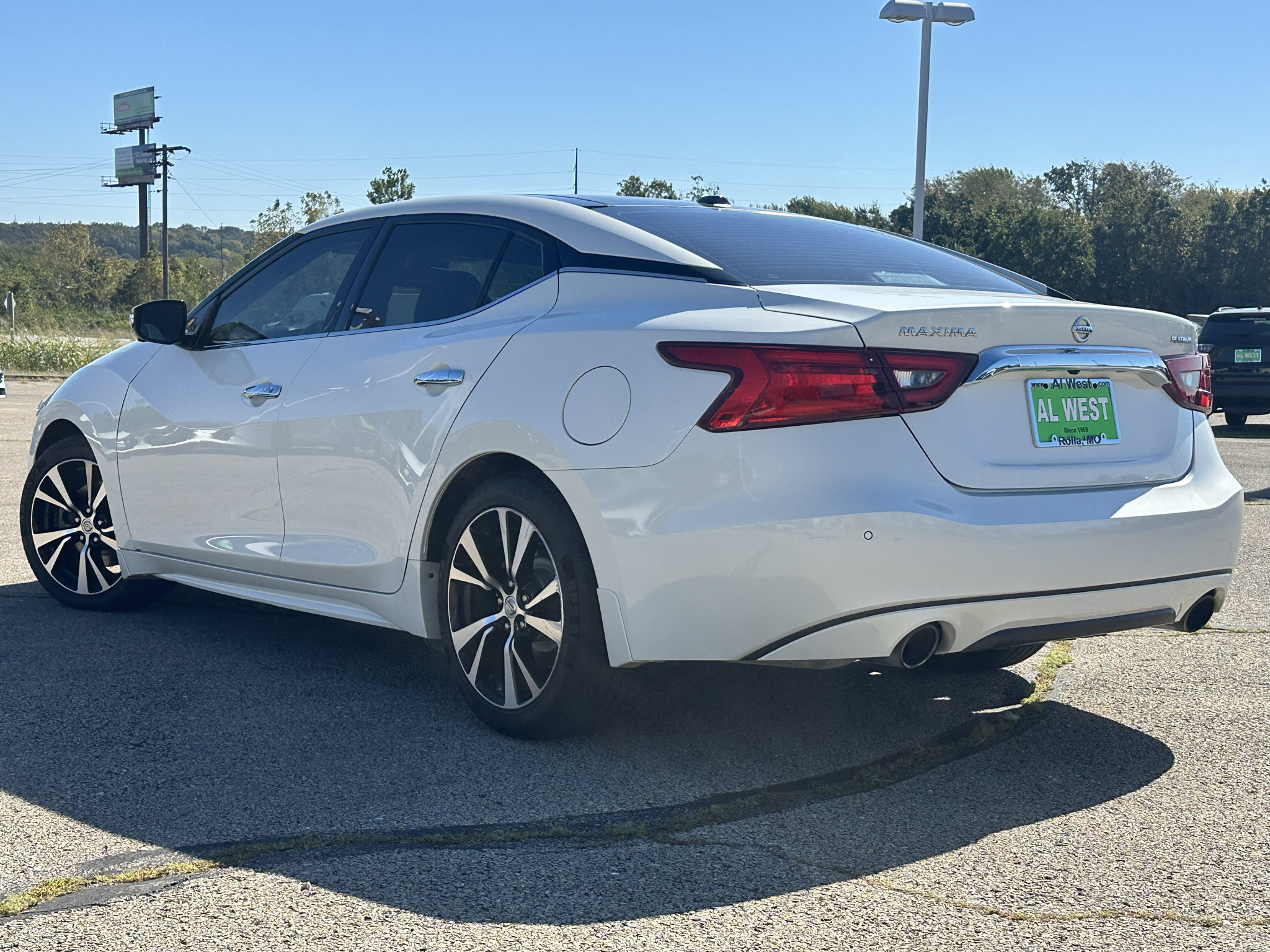 Used 2018 Nissan Maxima Platinum FWD image 5