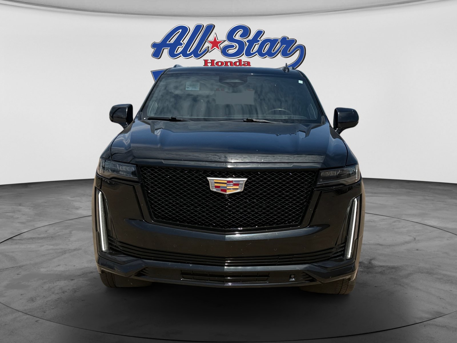Used 2022 Cadillac Escalade Sport Platinum AWD/4WD image 2