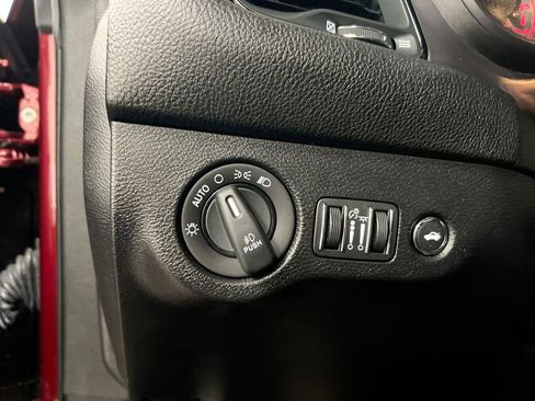 Used 2021 Dodge Challenger R/T image 18