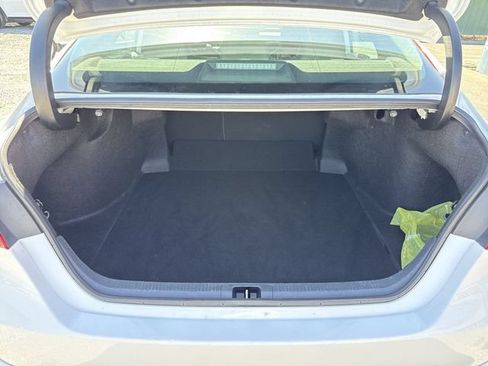 Used 2024 Toyota Camry SE FWD image 22