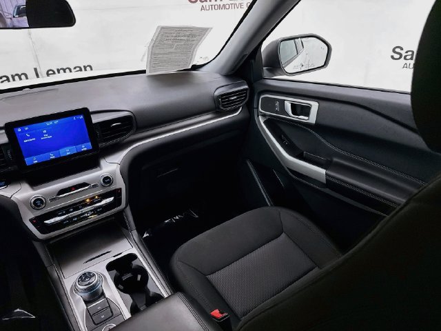 Used 2022 Ford Explorer XLT AWD/4WD image 22