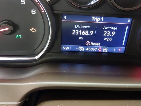 Certified 2022 Chevrolet Silverado 1500 LTZ image 19