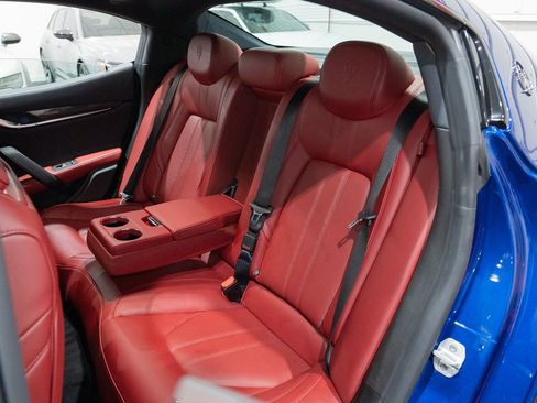 Used 2021 Maserati Ghibli S GranSport RWD image 26