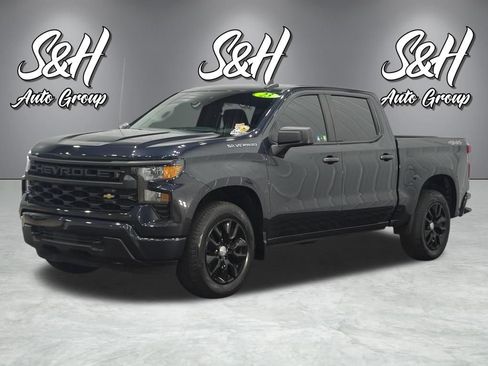 Used 2023 Chevrolet Silverado 1500 Custom AWD/4WD image 15