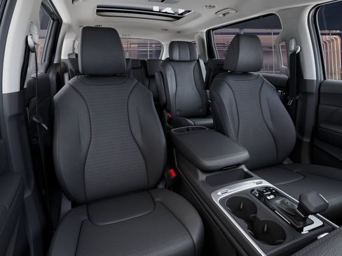 New 2026 Kia Carnival SX Prestige FWD image 15