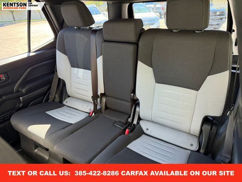 Used 2025 Toyota 4Runner TRD Off-Road image 34