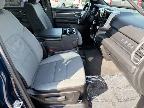 Used 2023 RAM 1500 Big Horn AWD/4WD image 28