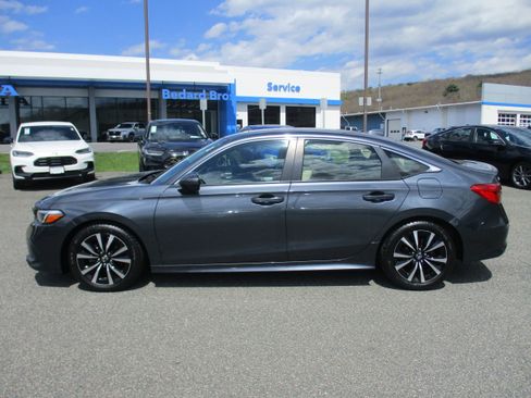 Certified 2022 Honda Civic EX image 8