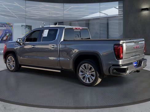 Certified 2022 GMC Sierra 1500 Denali w/ Denali Reserve Package AWD/4WD image 4