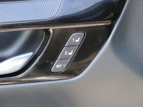 Used 2025 Honda CR-V Sport Touring image 18
