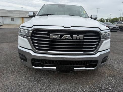 Used 2025 RAM 1500 Laramie AWD/4WD image 3