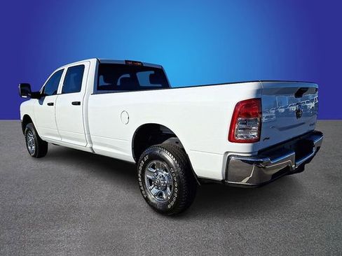 Used 2023 RAM 2500 Tradesman w/ Chrome Appearance Group image 4