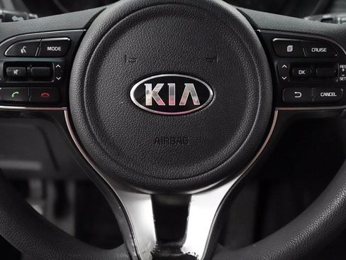 Used 2017 Kia Optima LX FWD image 13