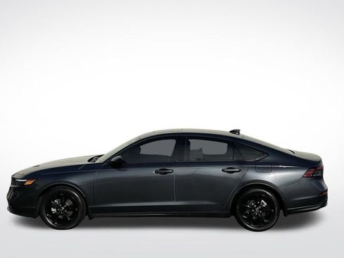 Certified 2025 Honda Accord SE image 2