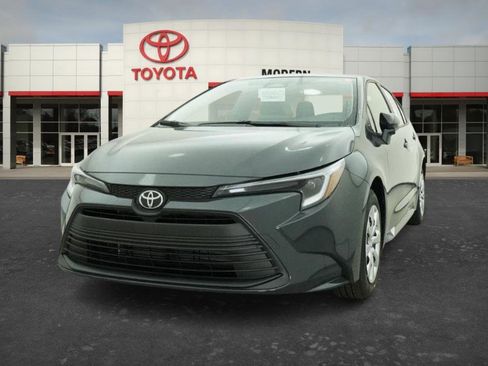 New 2026 Toyota Corolla LE FWD image 8