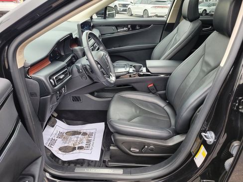 Certified 2023 Lincoln Nautilus Reserve image 5